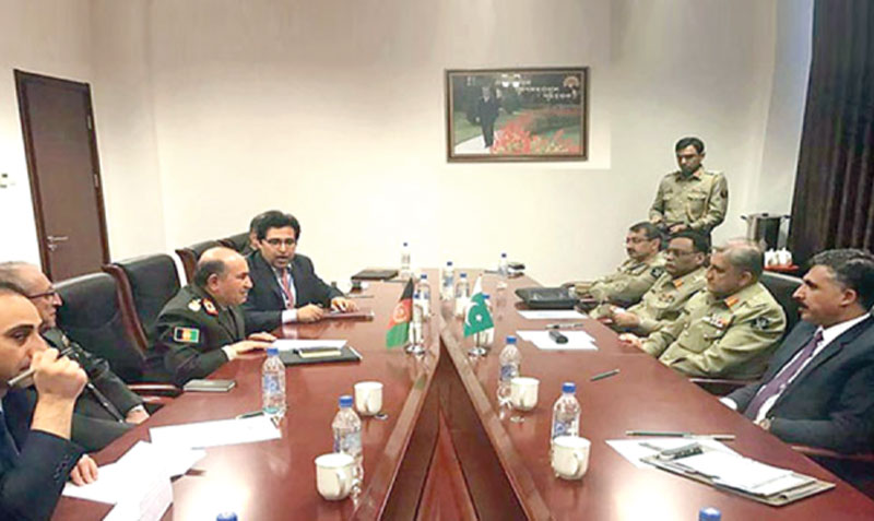 ہم افغانستان کی جنگ کو پاکستان نہیں لاسکتے، جنرل باجوہ۔ دوشبنے میں افغان چیف آف جنرل اسٹاف سے ملاقات