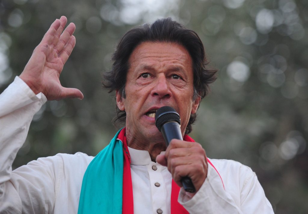 مشکل حالات میں سیاست چھوڑدیتا تو پارٹی نہ بنتی، عمران خان