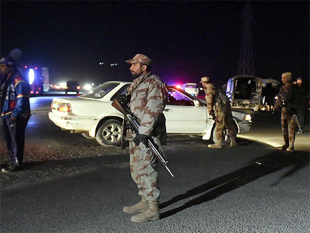 دالبندین میں بلوچستان عوامی پارٹی کے دفتر پر دستی بم حملہ،20 افراد زخمی