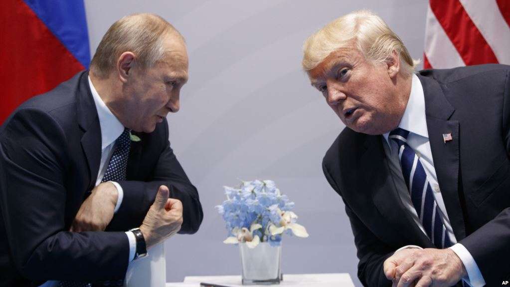 امریکی صدر ڈونلڈ ٹرمپ اور روسی ہم منصب آئندہ ماہ ملاقات کرینگے