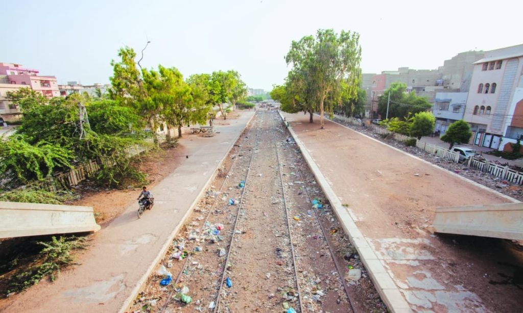 کراچی میں سرکلر ریلوے کی زمین لیز دیے جانے کا انکشاف