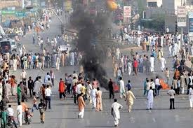 کراچی دھرنوں کے شرکاء پر بھی مقدمات درج ہونا شروع
