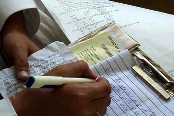 کراچی 'انٹرمیڈیٹ امتحانات ، اردو کا پرچہ بھی آئوٹ
