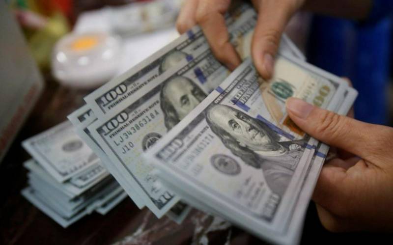 ڈالر کی قیمت ملکی تاریخ کی بلند ترین سطح پر پہنچ گئی