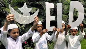 مسلمان سب سے بڑے عید تہوار کو عقیدت سے منا رہے ہیں