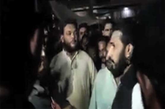 پولیس کو دھمکانے پر پی ٹی آئی رکن سندھ اسمبلی ملک شہزاد اعوان کیخلاف مقدمہ درج