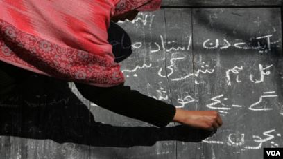 سندھ کے 1لاکھ 33ہزار اساتذہ کی قابلیت جانچنے کافیصلہ