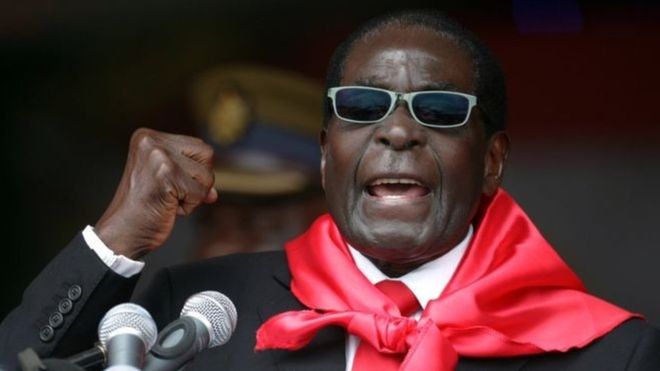 زمبابوے کے سابق صدر رابرٹ موگابے انتقال کر گئے