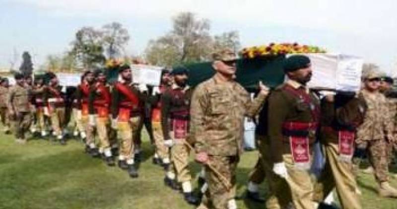 بھارتی فائرنگ سے شہید حوالدار ناصر حسین فوجی اعزاز کے ساتھ نارووال میں سپرد خاک