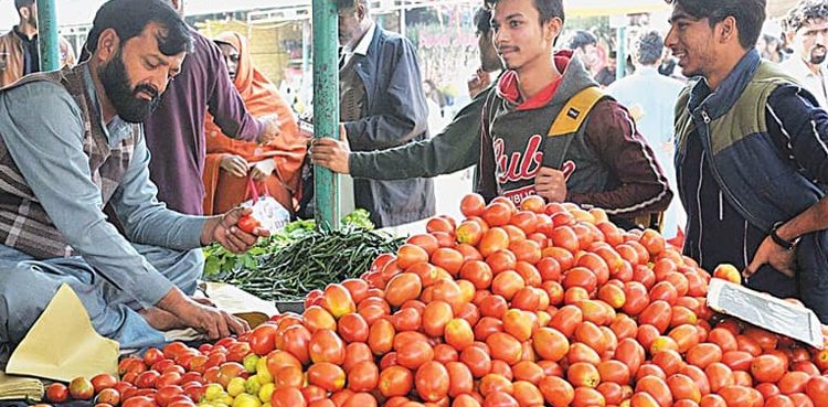 سبزی منڈی میں ایرانی ٹماٹر کی آمد، قیمتوں میں نمایاں کمی