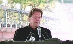 کاروباری طبقہ ملک کی معاشی ترقی میں ایک اہم ستون کا درجہ رکھتا ہے، وزیراعظم عمران خان