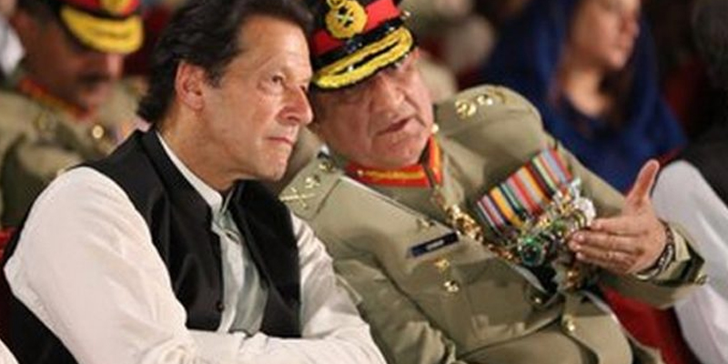 جنرل باجوہ کی مدت ملازمت میں توسیع سوچ سمجھ کر کی ،وزیراعظم عمران خان