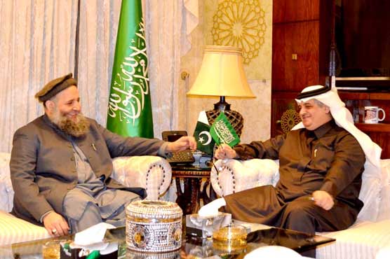 نورالحق قادری کی سعودی سفیر سے ملاقات، عمرہ پابندی پر بات چیت