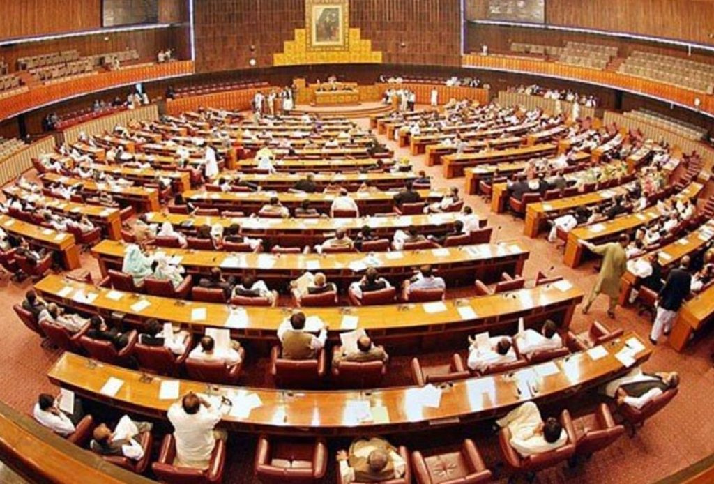 پارلیمانی کمیٹی کا قومی اسمبلی کا اجلاس پیر کو تین بجے بلانے کا فیصلہ