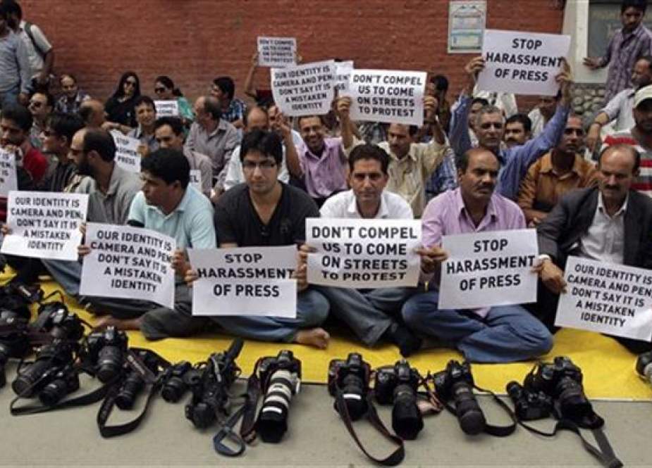 پاکستان کی مقبوضہ کشمیر میں صحافیوں کو ہراساں کرنے کی مذمت