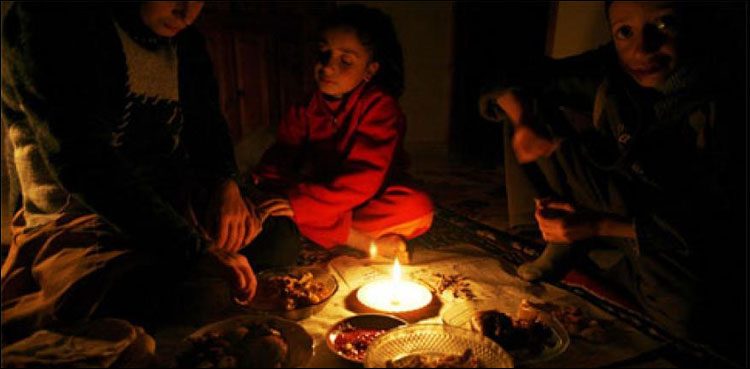 کراچی میں بدستور اندھیروں کا راج ،کے الیکٹرک کے آگے سب بے بس