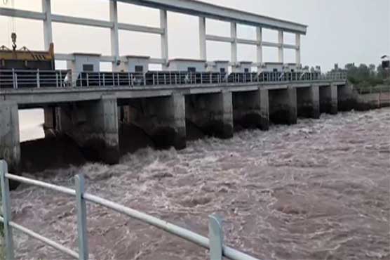بھارتی جارحیت جاری دریائے چناب میں 3لاکھ کیوسک پانی کا ریلا چھوڑ دیا