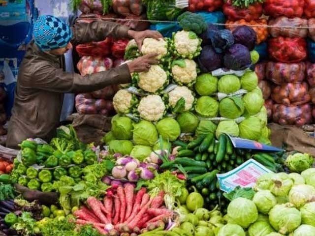 سندھ میں طوفانی بارشوں کے باعث فصلیں تباہ، سبزیاں مہنگی ہونے کا خدشہ