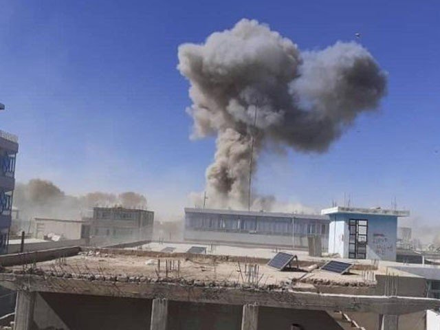 افغانستان ، پولیس ہیڈکوارٹر پر کار بم دھماکا 12افراد ہلاک 100زخمی
