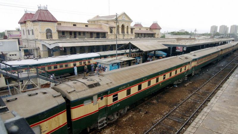 کراچی سرکلر ریلوے منصوبہ ایک مرتبہ پھر کھٹائی میں پڑ گیا