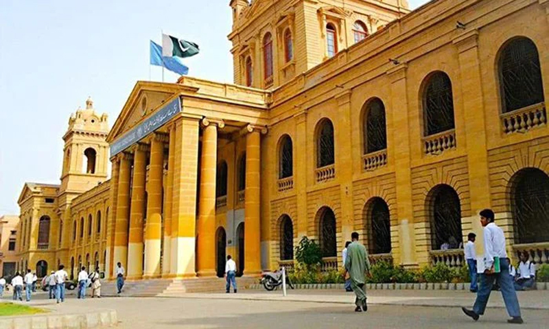 ڈی جی سندھ کالج پرنسپل شہزاد مسلم خان نے فنڈسے خطیر رقم اڑا دی