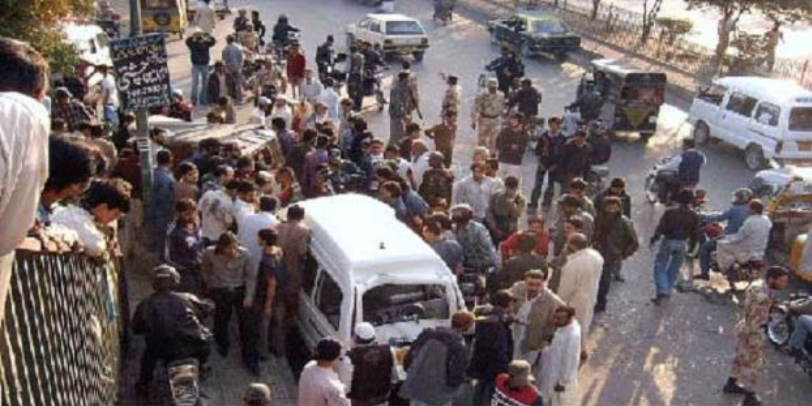 ماڑی پور روڈ گاڑی میں زد میں آکر 2 خواتین جاں بحق5 افراد زخمی
