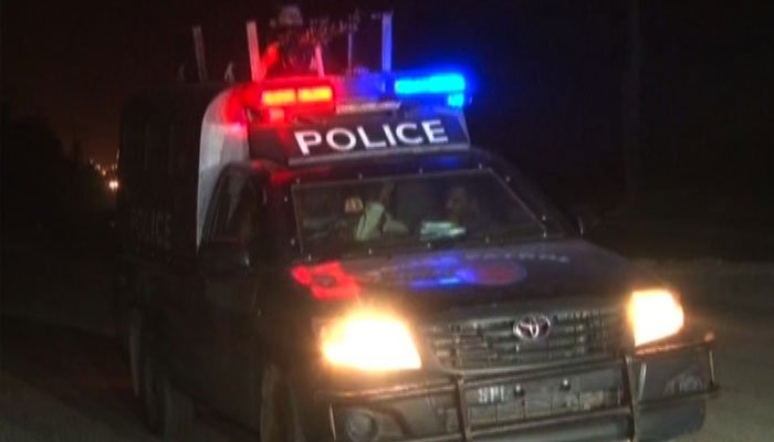 کراچی پولیس پیسوں کیلئے شہریوںکو اٹھانے لگی