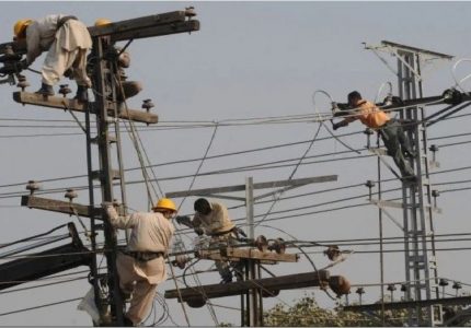 ملک میں بجلی کے بریک ڈاؤن کے بعد بحالی کا کام جاری