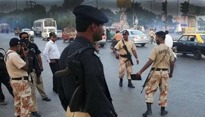 کراچی، دہشت گردوں کی موجودگی کی اطلاع پر مڈنائٹ آپریشن