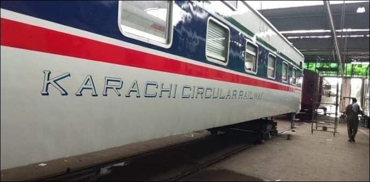 کراچی سرکلر ریلوے کی آزمائشی ٹرین حادثے کا شکار