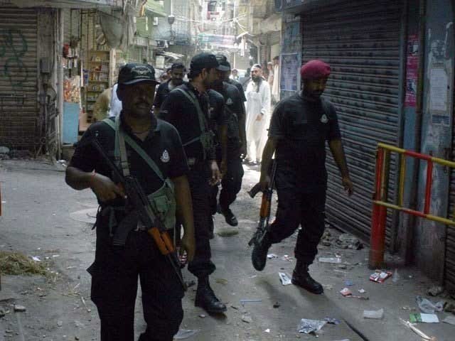 کراچی میں دہشت گردی کا خطرہ ، بارود سے بھری گاڑی تیار ، الرٹ جاری