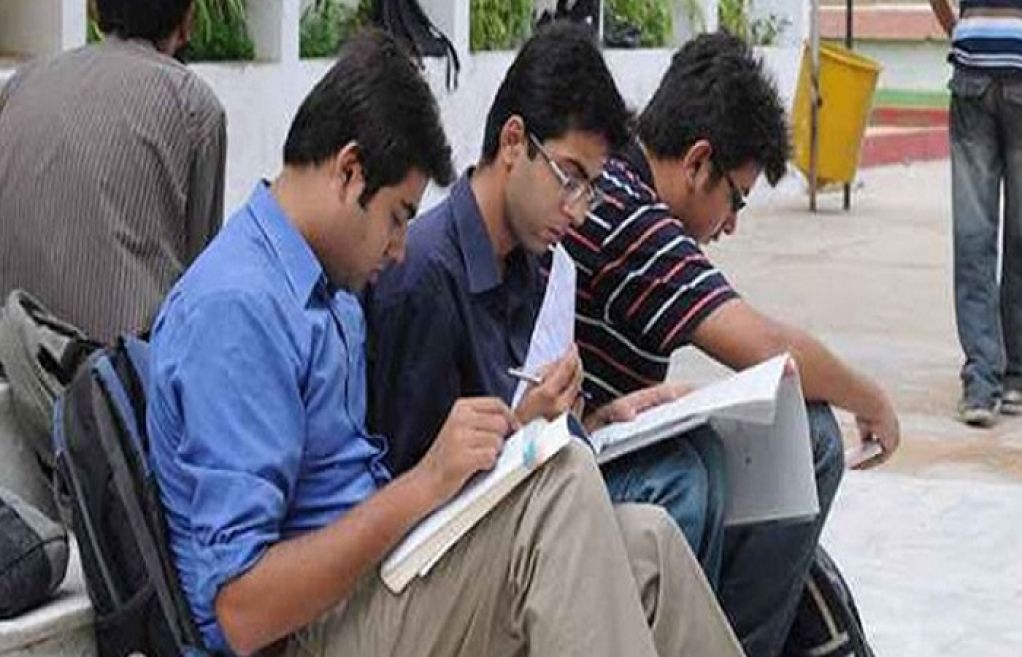 سندھ بھر کی جامعات میں ترقیاتی اسکیمیں تاحال نامکمل
