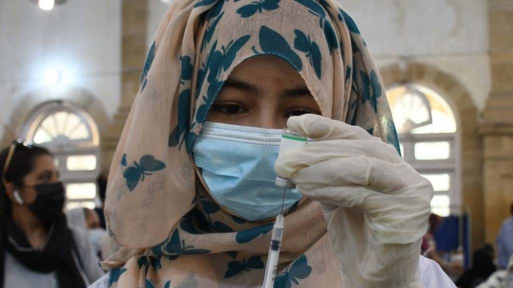 کورونا وبا، سندھ میں پابندیاں مزید دو ہفتے برقرار رکھنے کا فیصلہ