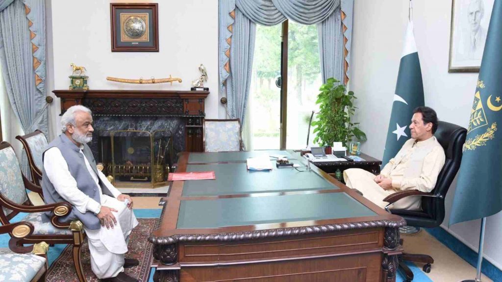 ارباب رحیم نے پی ٹی آئی کو سندھ میں متحرک کرنے کیلئے کمرکس لی