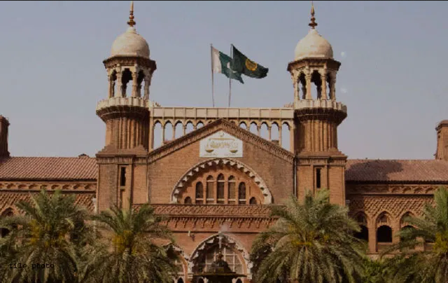 لاہور ہائیکورٹ کاپنجاب حکومت کو قبرستانوں میں مفت تدفین کا حکم
