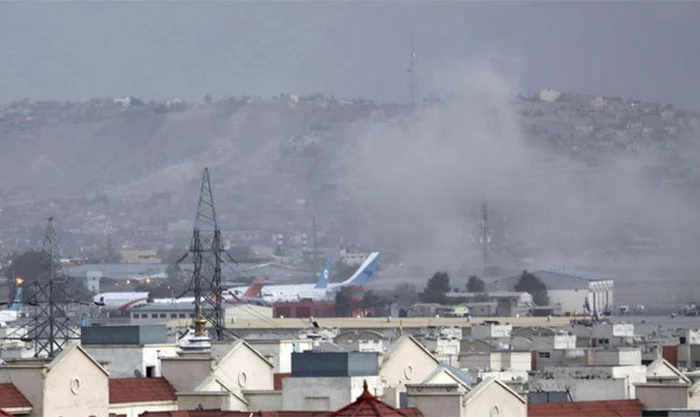 کابل ایئرپورٹ پردھماکے امریکی فوجیوں سمیت 60فرادہلاک