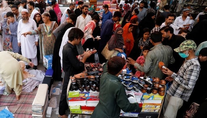 کراچی میں جمعہ کے روزکاروبارکی بندش ختم، مارکیٹیں ،دکانیں کھل گئیں