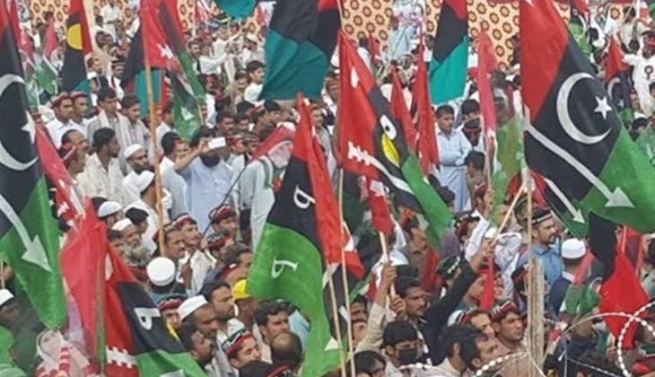 پاکستان پیپلزپارٹی نے لانگ مارچ کی تیاریوں کے لیے سیاسی جماعتوں سے رابطے تیز کر دیے