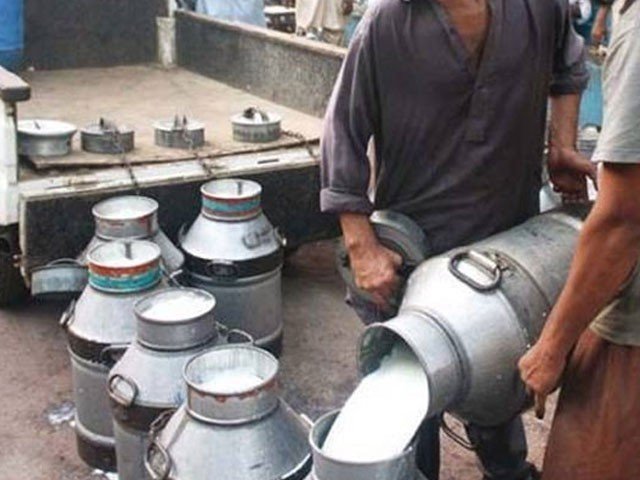 یکم مارچ سے دودھ کی فی لیٹر قیمت 170 روپے ہونے کا خدشہ