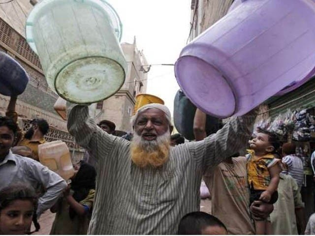 سندھ کے مختلف شہروں میں پانی کاشدید بحران