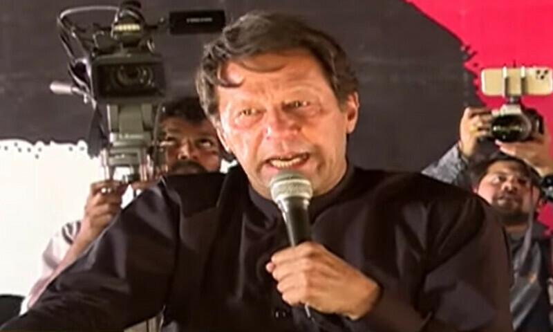 آصف زرداری سے سندھ کو آزاد کرانا ہے،عمران خان