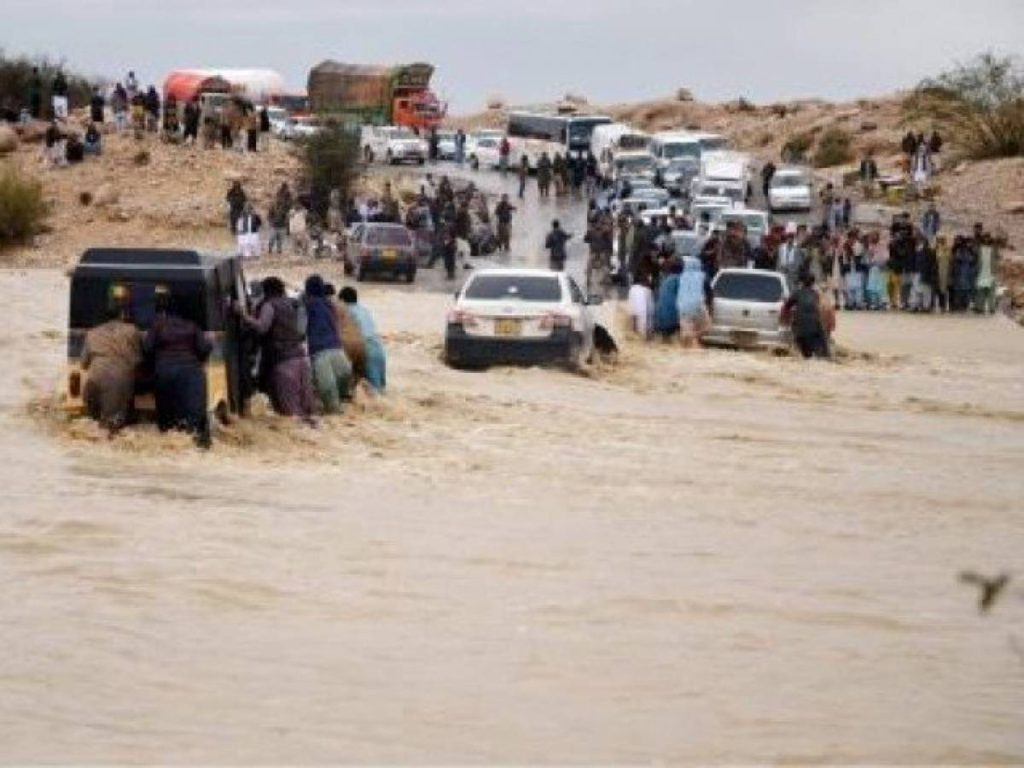 طوفانی بارشوں سے تباہی ،بلوچستان میں سیلابی صورتحال‘77 اموات