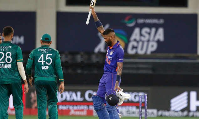 ایشیا کپ ٹاکرا بھارت نے پاکستان کو 5وکٹوں سے شکست دے دی