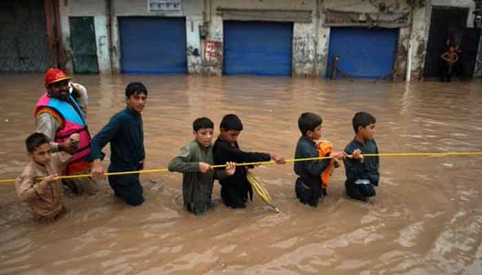 طوفانی بارش کے باعث کوئٹہ میں سیلاب کا خدشہ، عوام کو بائی پاس پر جمع ہونے کی ہدایت