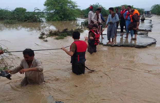 سیلاب کی تباہ کاریاں جاری،57افراد جاں بحق
