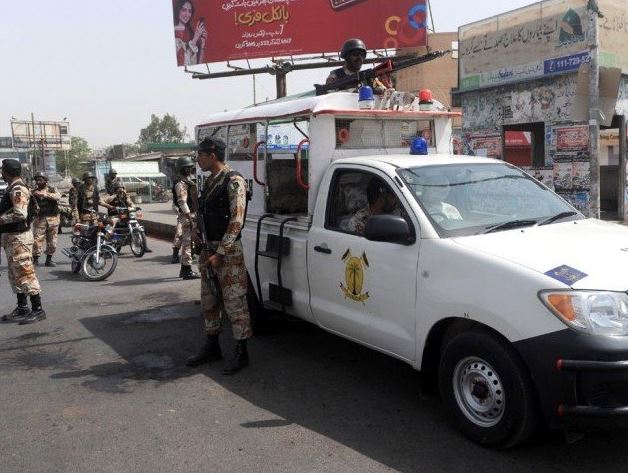 کراچی ، نامعلوم افراد کی فائرنگ ، 2 رینجرز اہلکار زخمی