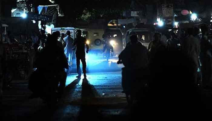 کراچی میں بجلی کی لوڈ شیڈنگ 6 سے 12 گھنٹے تک جاری