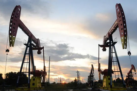روس سے تیل کی درآمد، عوام کو پٹرول پر 42 روپے فی لٹر تک ریلیف ملنے کا امکان
