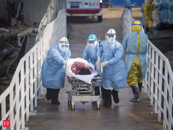 چین میں کورونا کی نئی لہر؛ اسپتال اور مردہ خانے بھرگئے