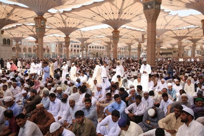 مسجد نبوی میں رواں سال  8 کروڑ 10 لاکھ زائرین کو نماز پڑھنے کی سعادت حاصل